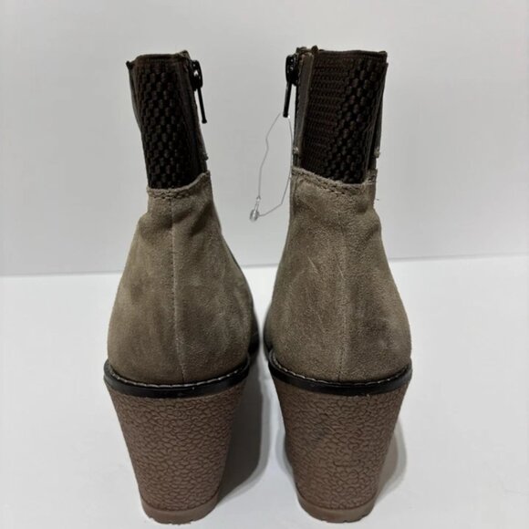 Enjoiya Women’s Taupe Wedge Ankle Booties, Size 11 M - Picture 4 of 6